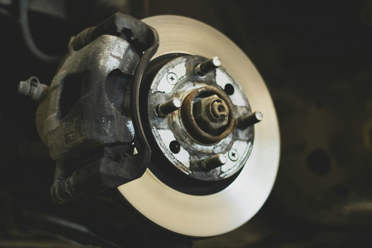 Front Brake Pad Set — Ceramic